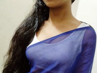Alivia_hot