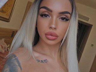 AprilHadid