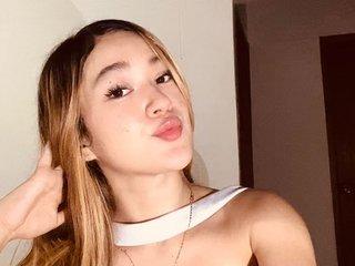 ArianaGrace