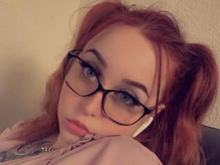 BRITISHBIGBOOTYBLOSSOM
