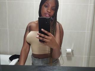BellaDonaxx