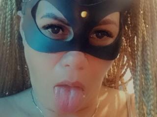 Blondecum19