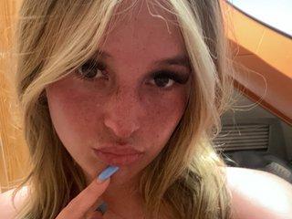 Blondie_22xx