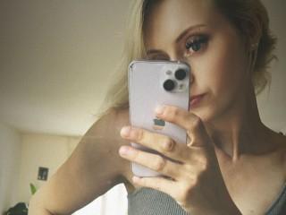 Blondiexx62