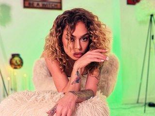 Curly_Natashaa
