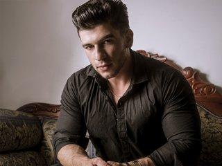 Dante_Adams