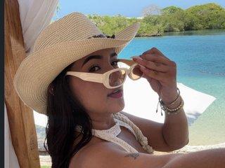 Dulce_Bigboobs
