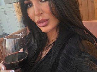 Emily_BXXX
