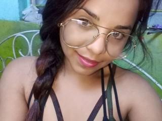 Hotgirl099