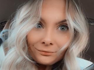 KylieJamesXO
