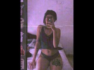 LauraCristal18