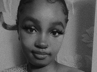 Lavish_gal22