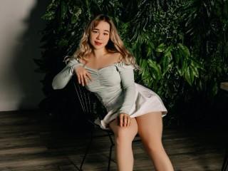Lettie_Hannon