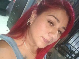 Lia_Aston