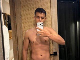LucasDonill33