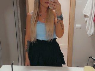 Luna_Blondie_Luxe