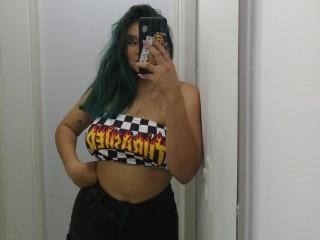 Mari_wakeandb