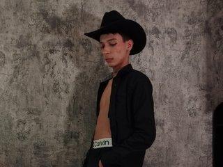 Max_Steell
