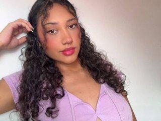 Megan_Westt