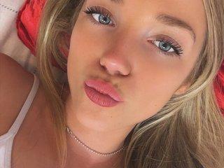 Melanie_naughtyx