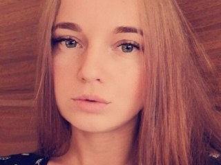 MiaRedFox