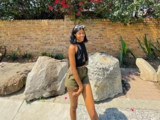 NICKYBLUEXX