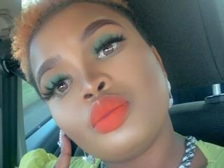 Nastybigboodylady92