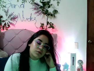 Nia_Coliins