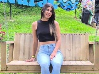 NicolleJhons