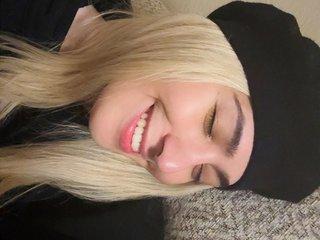 ParisMoonXO