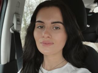 PetiteBrunetteBabex