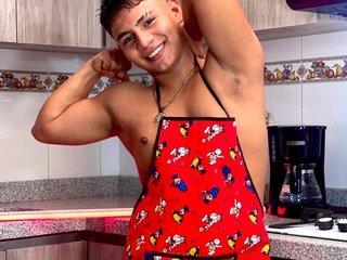 Richii_Hot