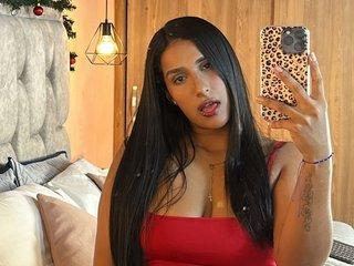 StefanyBlow23