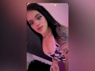 Sussy_Roxy