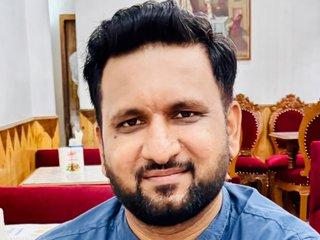 Varun_Saxena20