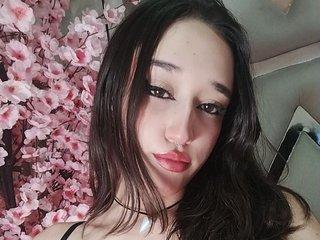 ZarynaShadow120