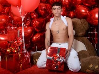 amazinglucasx