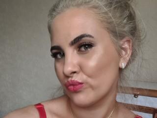 bela_blond
