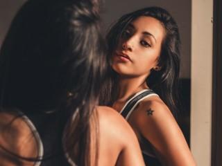 camilaxx18
