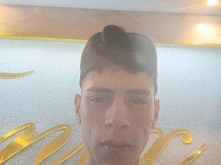 dominic_bigcock19