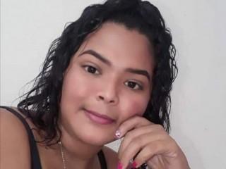 sarabigboobs33