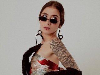 scarletjonessX
