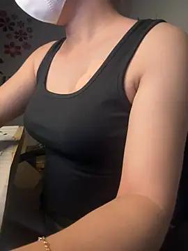-Elly_