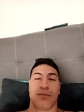 1002mauri