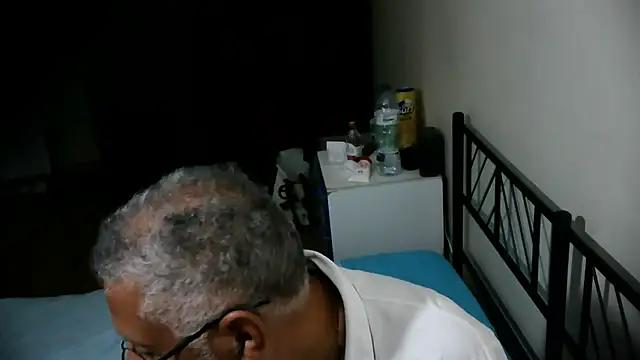 100Tauros