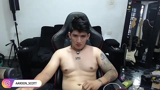 AAROON_SCOTT