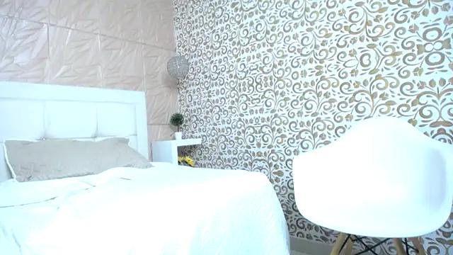 ANASTASIAGREY_UP
