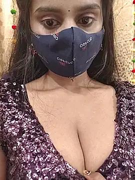Aanya_hotty