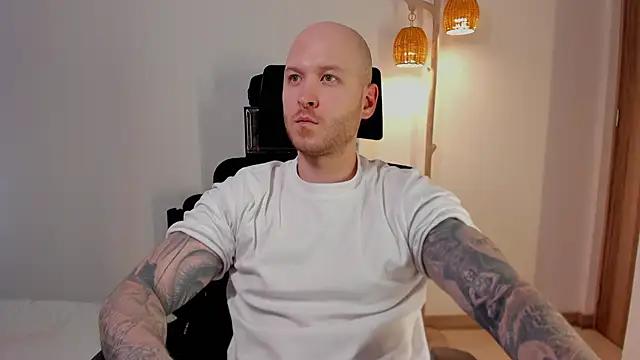 Adam_Meyer10