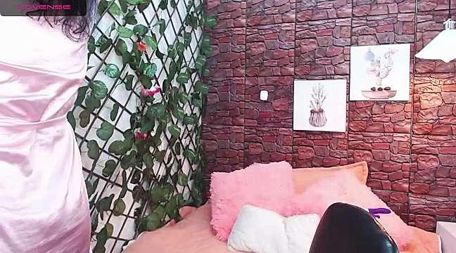 Adhara_ho1